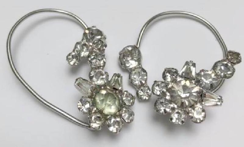 Front view of Clear Keystones Earrings Wire