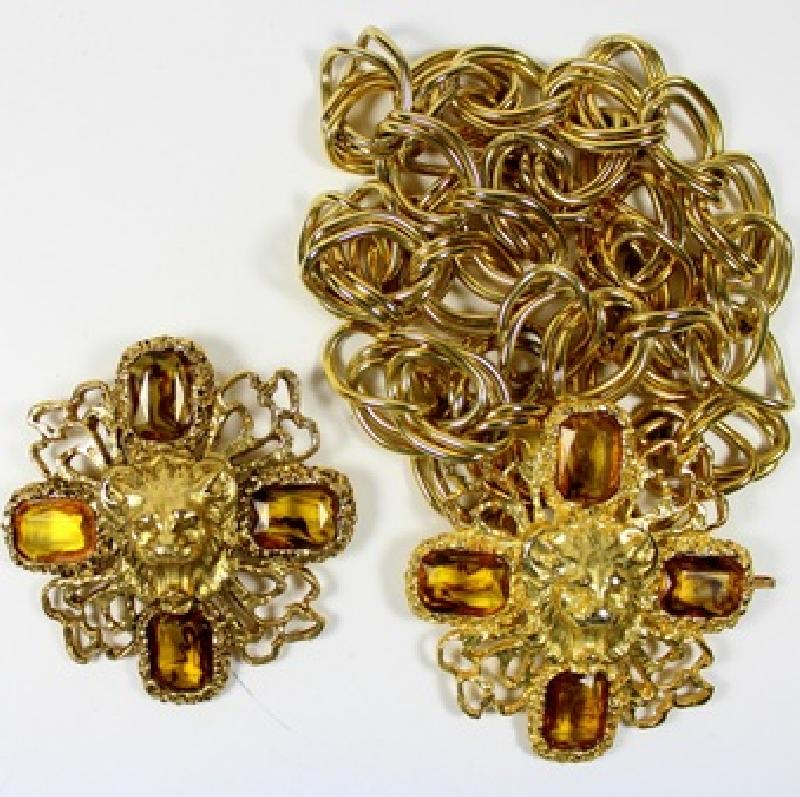 Front view of Topaz Emerald Cut Belt