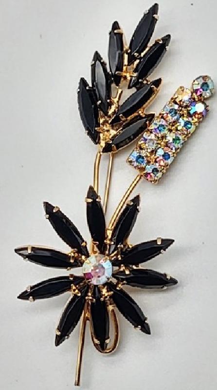 Front view of Black (jet) Navettes Brooch