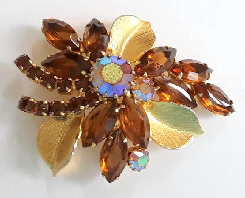 Front view of Topaz Navettes Brooch