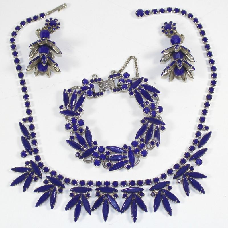 Front view of Blue Navettes Bracelet 5 Link