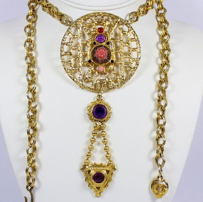 Front view of Purple (cardinal) Cabochons Molded/Cut Necklace