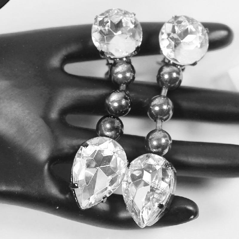 Front view of Clear Pear Earrings Clip