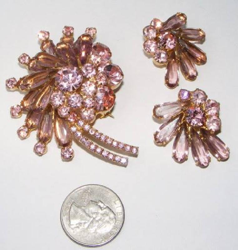 Front view of Pink Pear Brooch