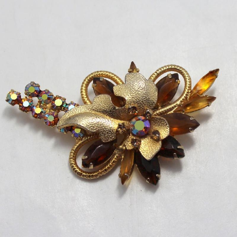 Front view of Topaz Navettes Brooch