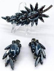 Hematite Scooped Earrings Clip