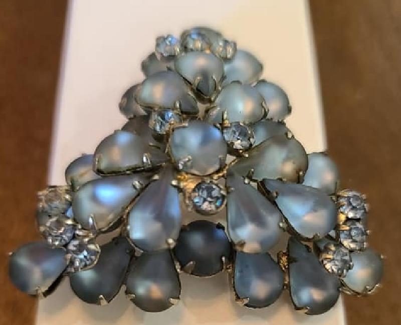 Front view of Blue Pear Frosted Brooch