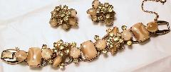 Yellow Cabochons Bracelet 5 Link