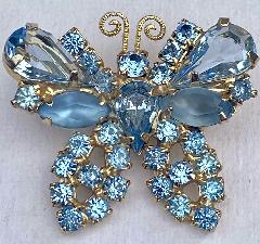 Blue Pear Frosted Brooch