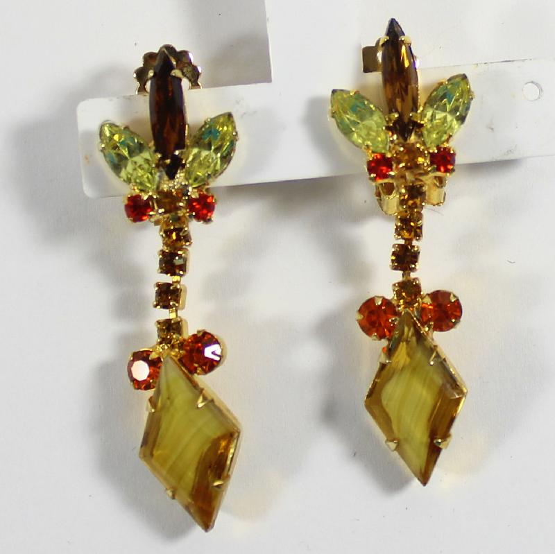 Front view of Topaz Diamond Givre Earrings Clip