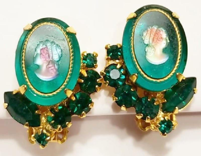 Front view of Green Cabochons Molded/Cut Earrings Clip