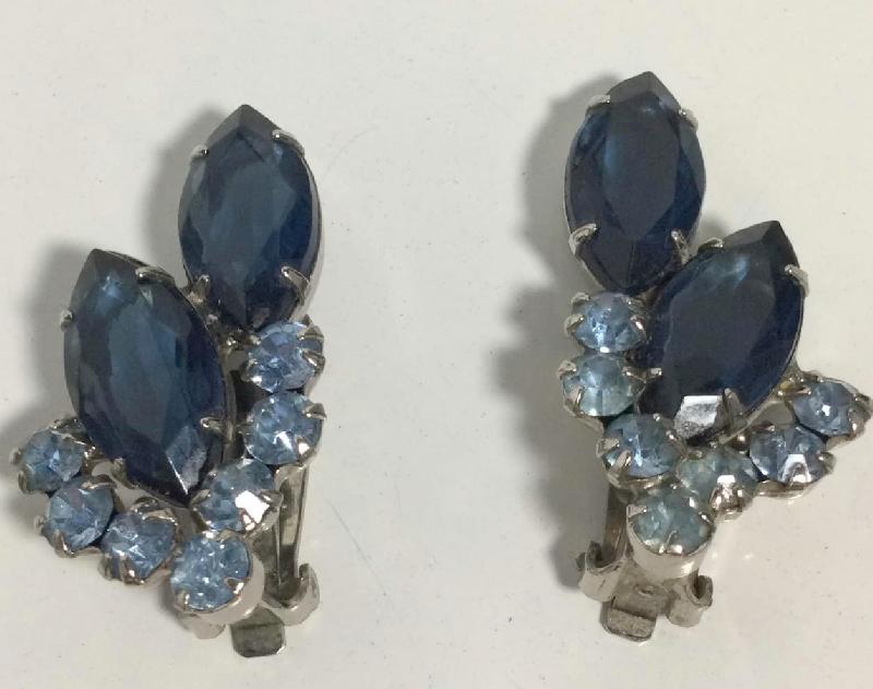 Front view of Blue Navettes Earrings Clip