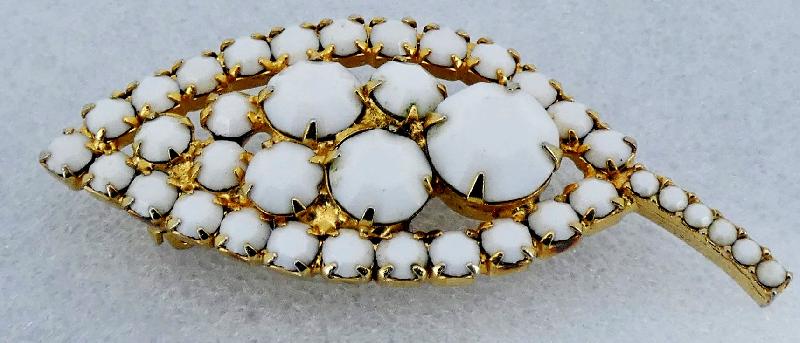 Front view of White (chalk Or Milk) Chatons Only Brooch