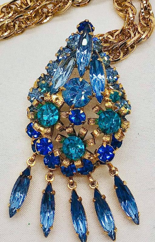Front view of Blue Navettes Pin Pendant