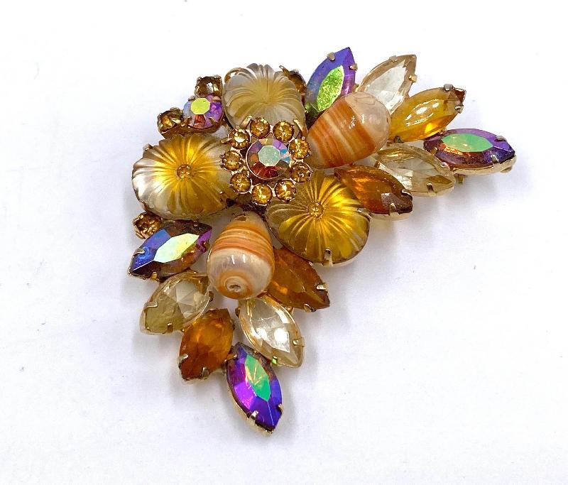 Front view of Topaz Pillowcase Molded/Cut Brooch