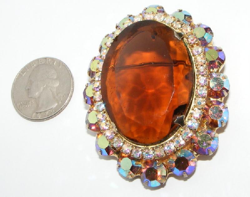 Front view of Topaz Oval Pin Pendant