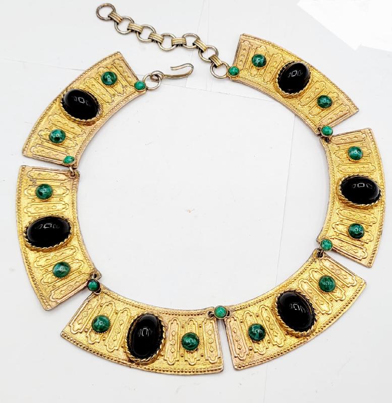 Front view of Multiple Colors Cabochons Necklace
