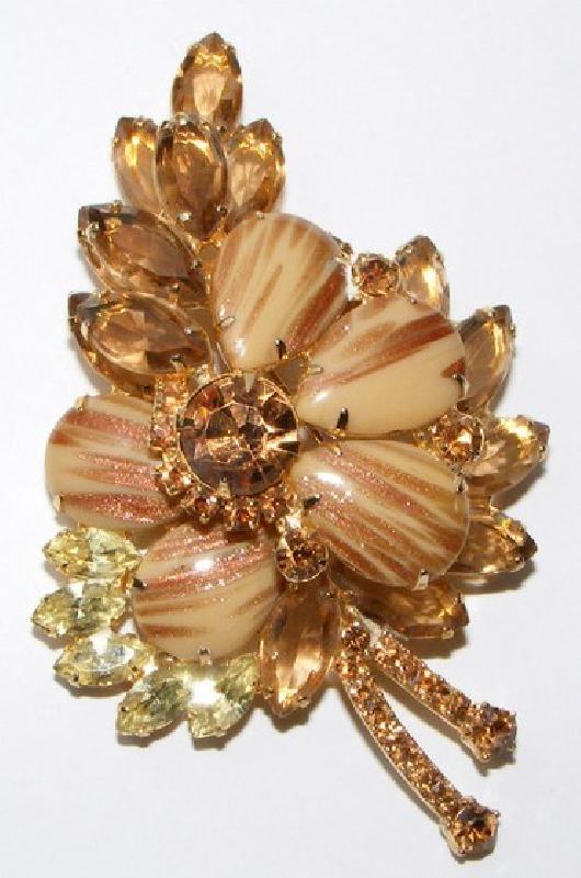 Front view of Topaz Pear Striped Brooch