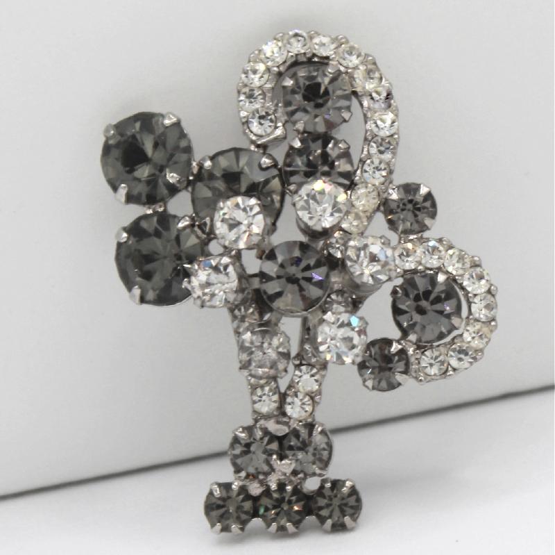 Front view of Gray (black Diamond) Chatons Only Brooch