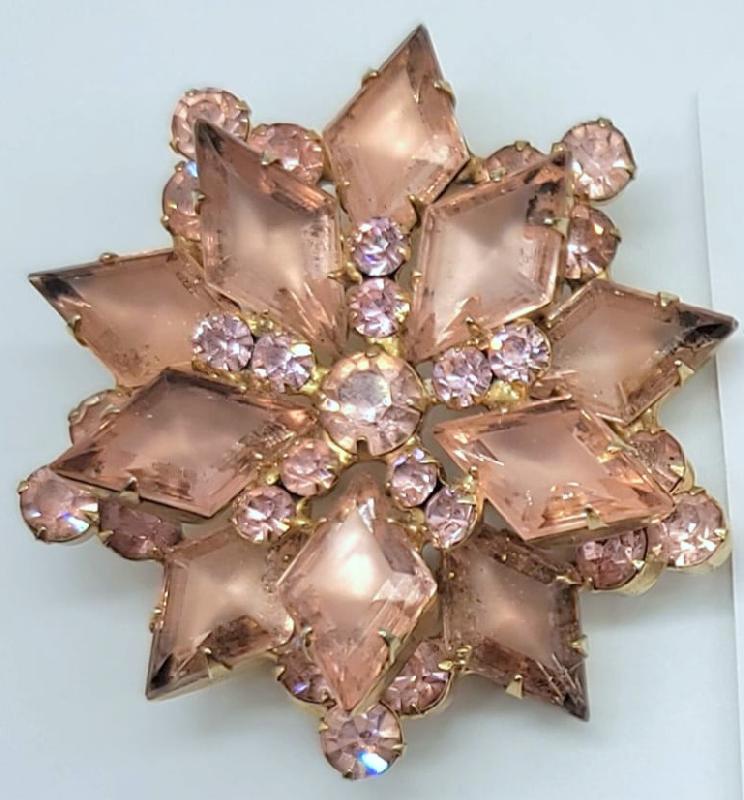 Front view of Pink Diamond Frosted Brooch