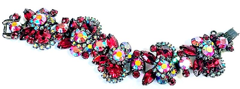 Front view of Red Navettes Bracelet 5 Link