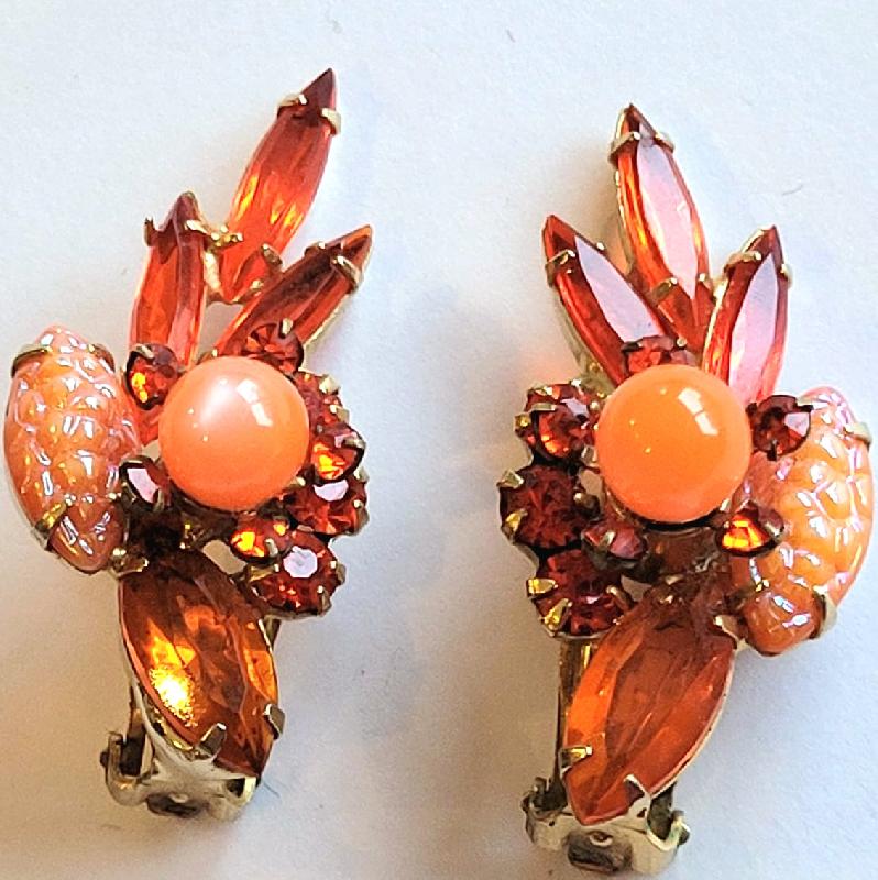 Front view of Orange Cabochons Molded/Cut Earrings Clip