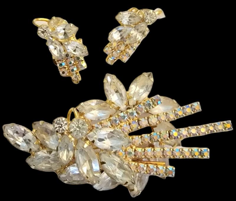 Front view of Clear Navettes Brooch