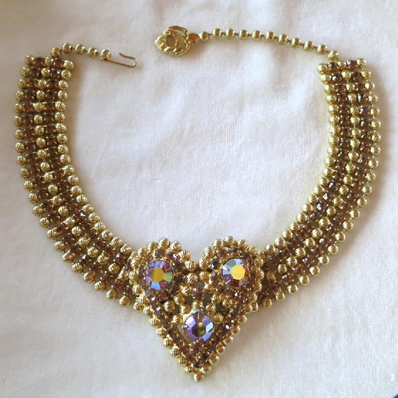 Front view of Topaz Chatons Only Necklace