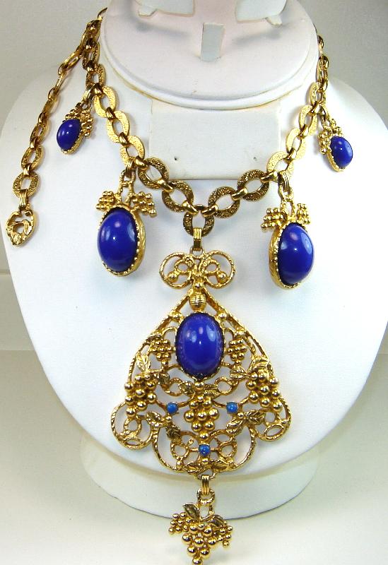 Front view of Blue Cabochons Plastic Necklace