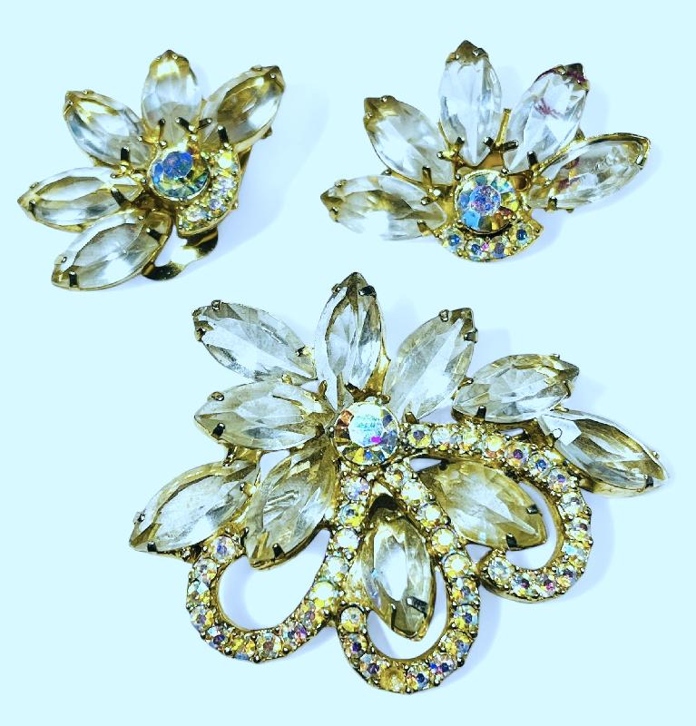 Front view of Clear Navettes Brooch