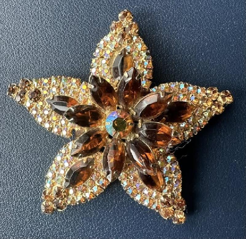 Front view of Topaz Navettes Brooch