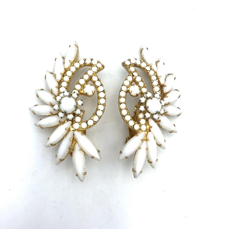 Front view of White (chalk Or Milk) Navettes Earrings Clip
