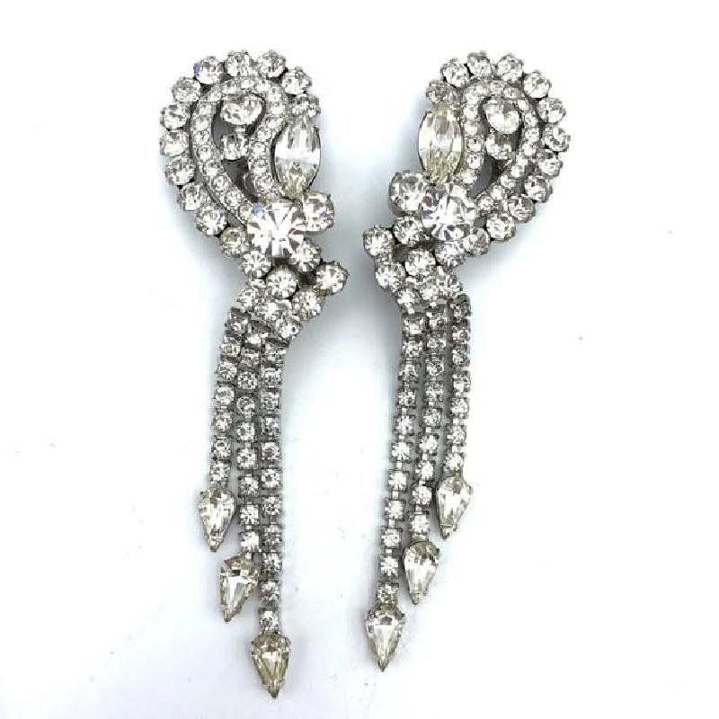 Front view of Clear Pear Earrings Clip