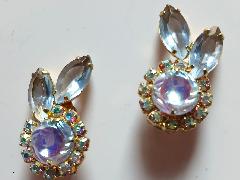 Blue Scooped Molded/Cut Earrings Clip