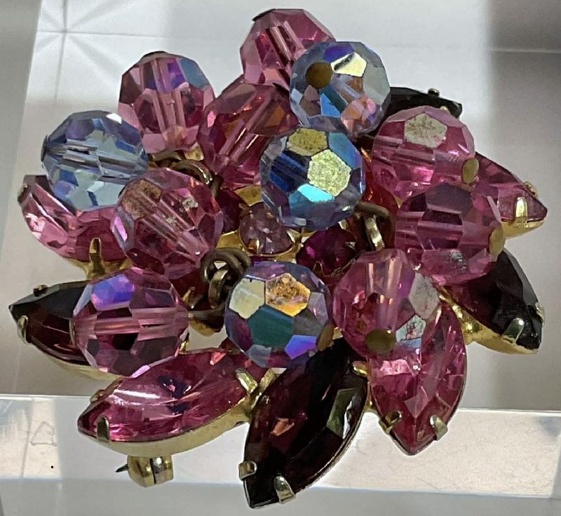 Front view of Purple (cardinal) Navettes Brooch