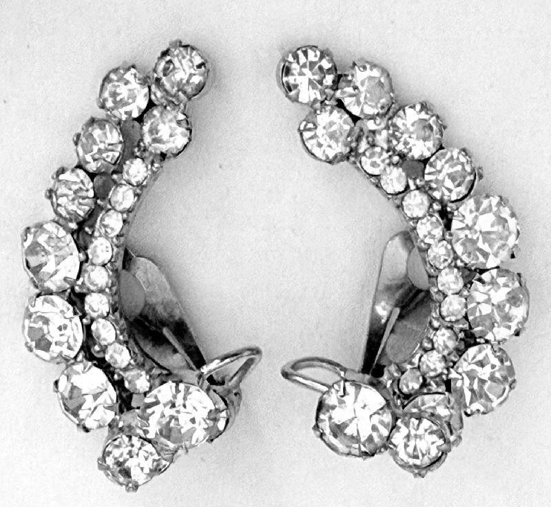 Front view of Clear Chatons Only Earrings Clip