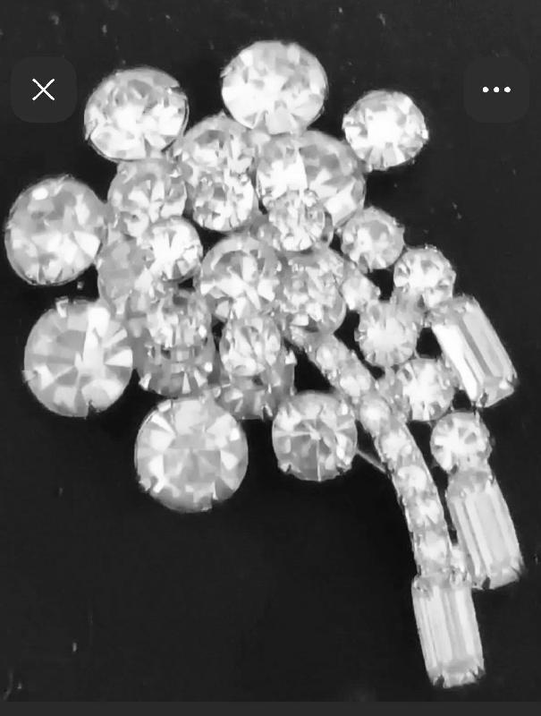 Front view of Clear Baguettes Brooch