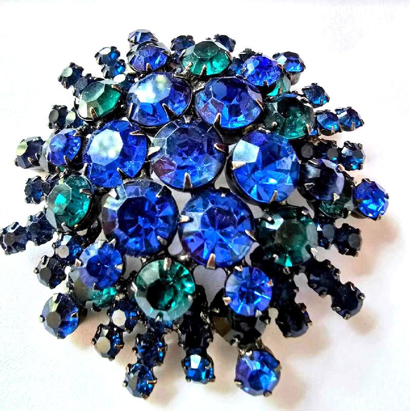 Front view of Multiple Colors Chatons Only Brooch