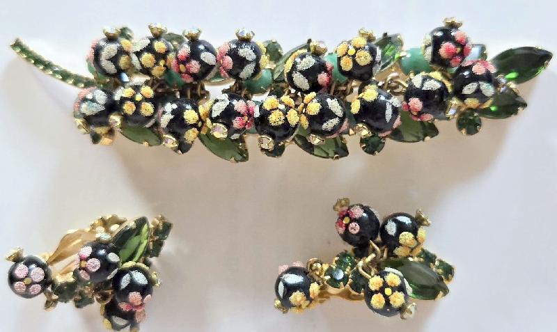 Front view of Green Navettes Spotted Brooch
