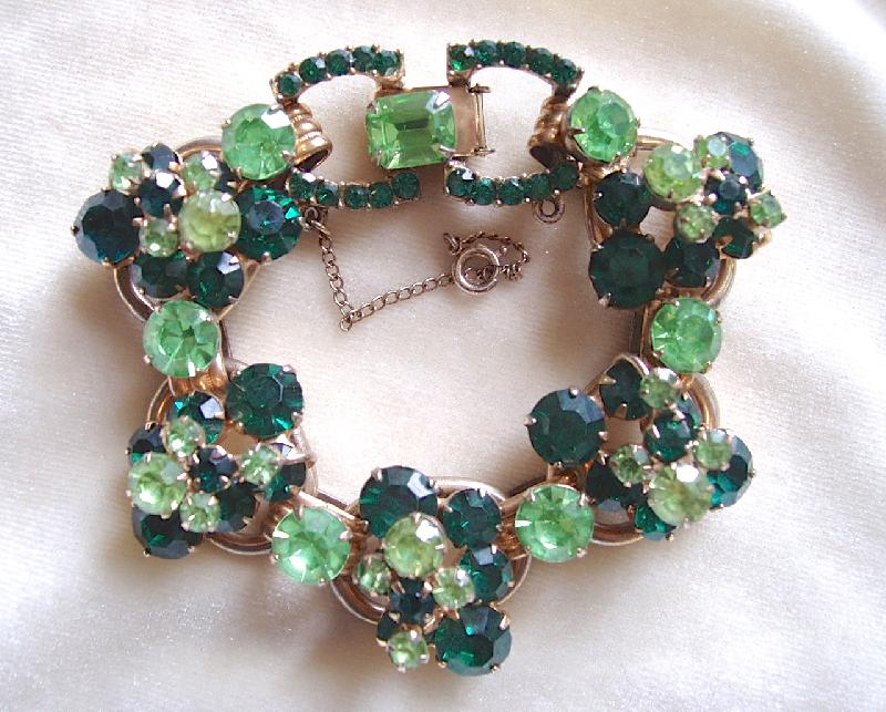 Front view of Green Chatons Only Bracelet 5 Link