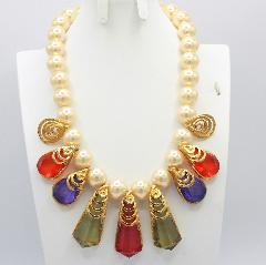 Multiple Colors Spear Plastic Necklace