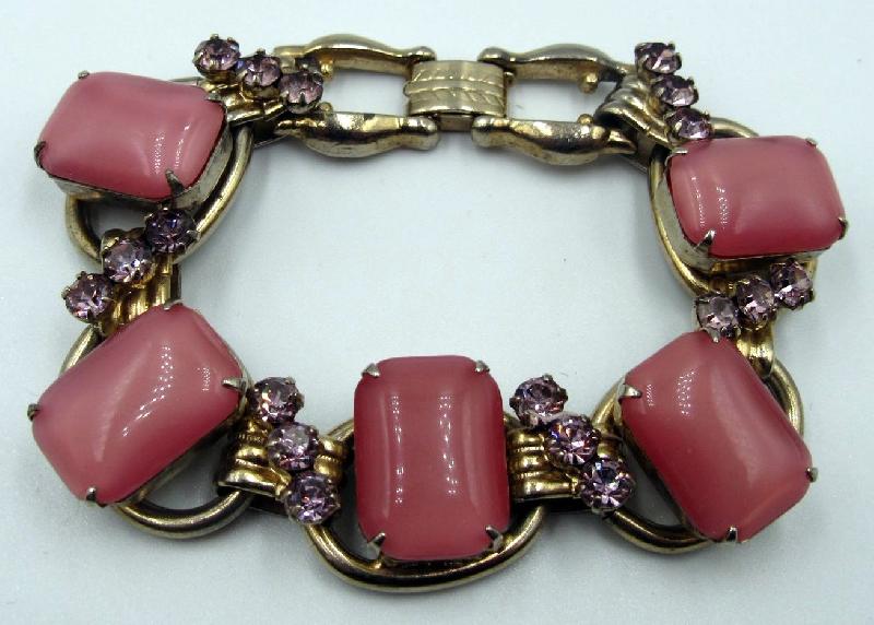 Front view of Multiple Colors Cabochons Bracelet 5 Link
