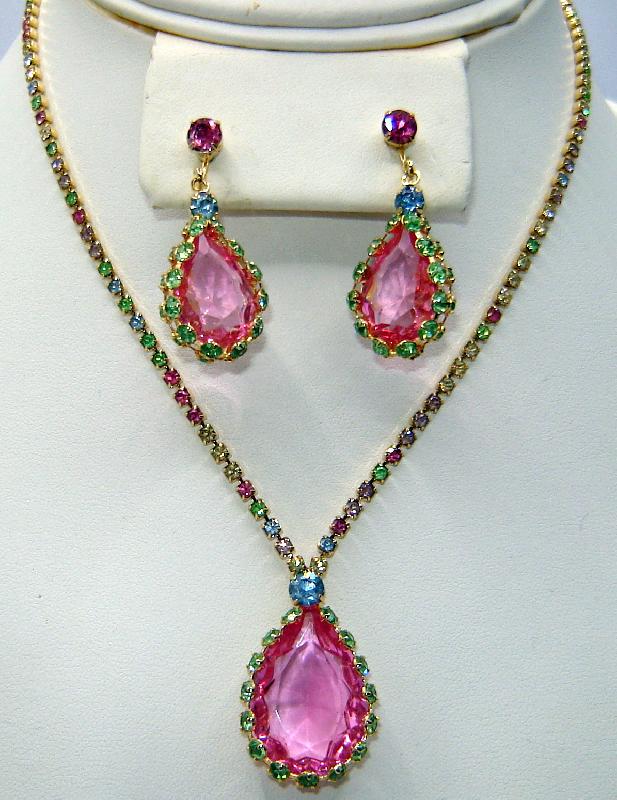 Front view of Pastel Pear Earrings Clip