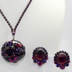 Purple (cardinal) Dentelle Necklace