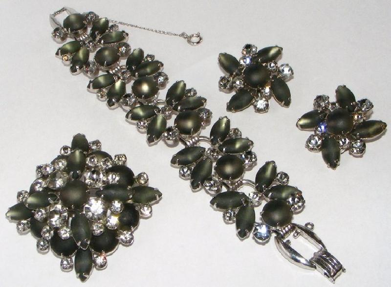 Front view of Gray (black Diamond) Navettes Frosted Earrings Clip