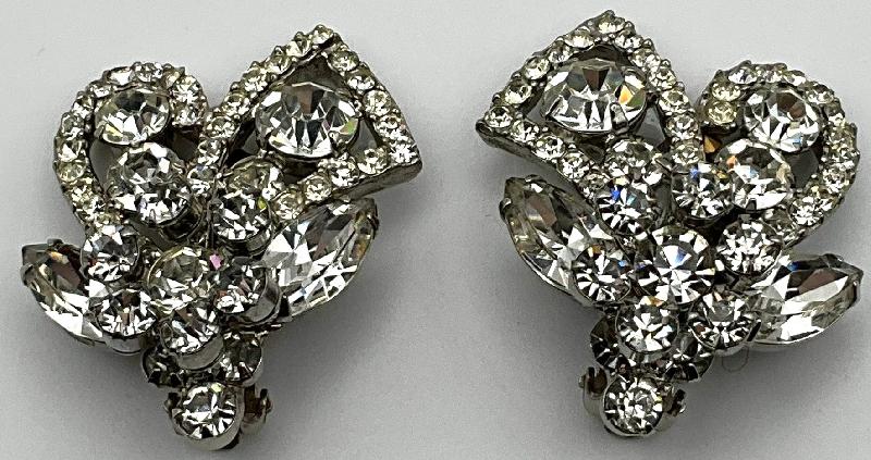 Front view of Clear Navettes Earrings Clip