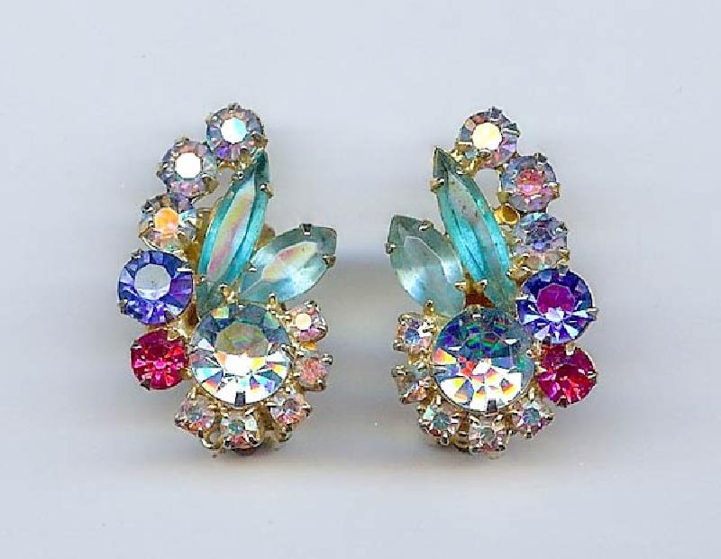 Front view of Blue Navettes Earrings Clip