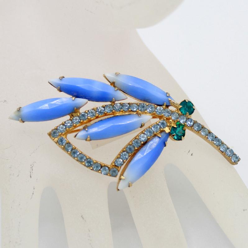Front view of Blue Navettes Givre Brooch
