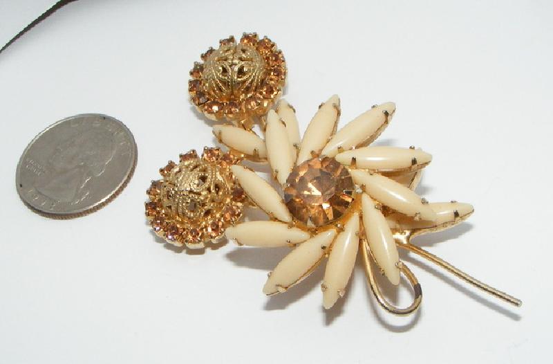Front view of Topaz Navettes Brooch