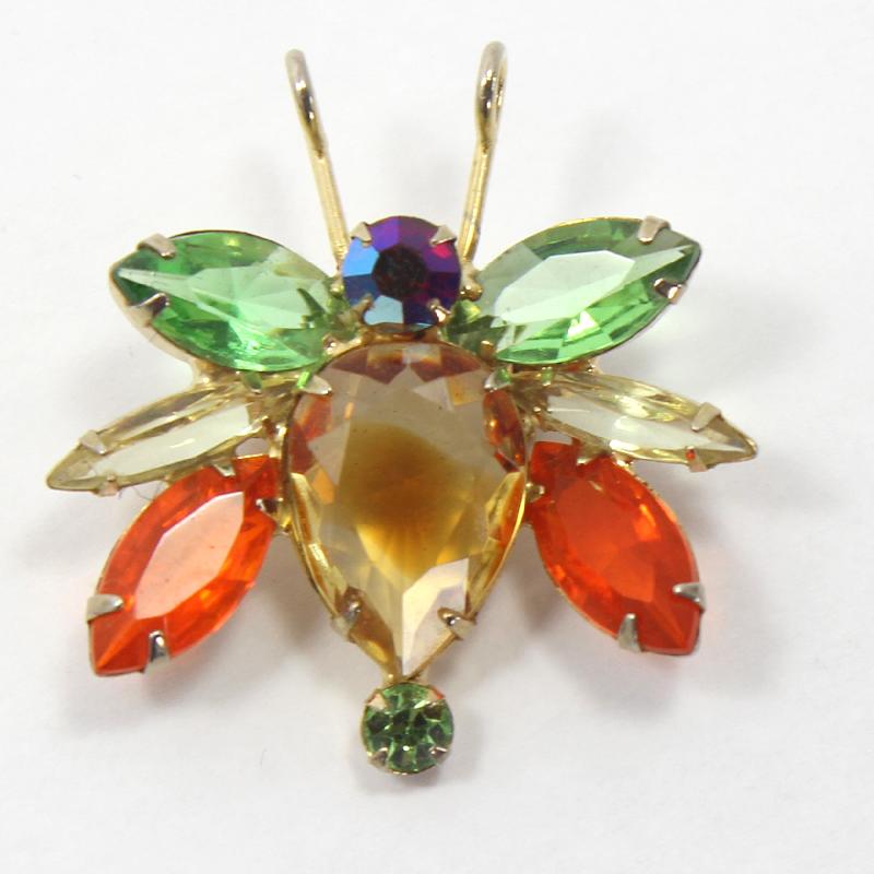 Front view of Fall Pear Brooch